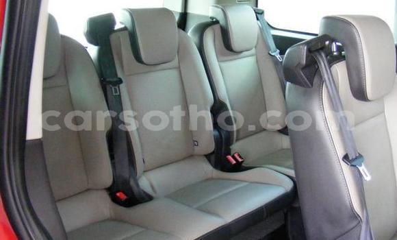 Buy Used Ford Tourneo Custom Red Car in Maseru in Maseru Buy Used Ford Tourneo Custom Red Car in Maseru in Maseru