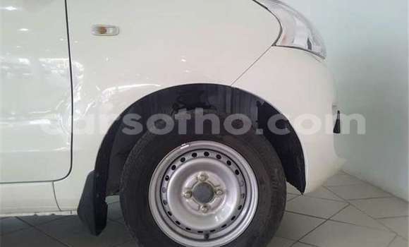 Sayi Na hannu Toyota Avanza White Mota in Maseru a Maseru Sayi Na hannu Toyota Avanza White Mota in Maseru a Maseru
