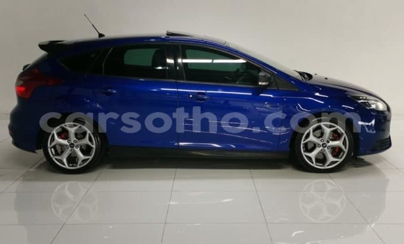 Buy Used Ford Focus Blue Car in Maseru in Maseru Buy Used Ford Focus Blue Car in Maseru in Maseru