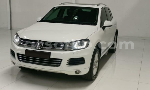 Sayi Na hannu Volkswagen Tiguan White Mota in Maseru a Maseru Sayi Na hannu Volkswagen Tiguan White Mota in Maseru a Maseru