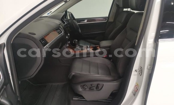 Sayi Na hannu Volkswagen Tiguan White Mota in Maseru a Maseru Sayi Na hannu Volkswagen Tiguan White Mota in Maseru a Maseru