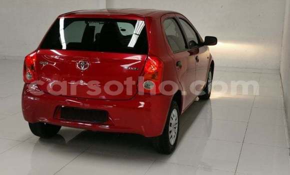 Sayi Na hannu Toyota Etios Red Mota in Maseru a Maseru Sayi Na hannu Toyota Etios Red Mota in Maseru a Maseru