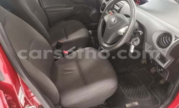 Sayi Na hannu Toyota Etios Red Mota in Maseru a Maseru Sayi Na hannu Toyota Etios Red Mota in Maseru a Maseru