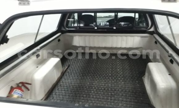 Sayi Na hannu Ford B-MAX White Mota in Maseru a Maseru Sayi Na hannu Ford B-MAX White Mota in Maseru a Maseru