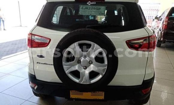 Buy Used Ford EcoSport White Car in Hlotse in Leribe Buy Used Ford EcoSport White Car in Hlotse in Leribe