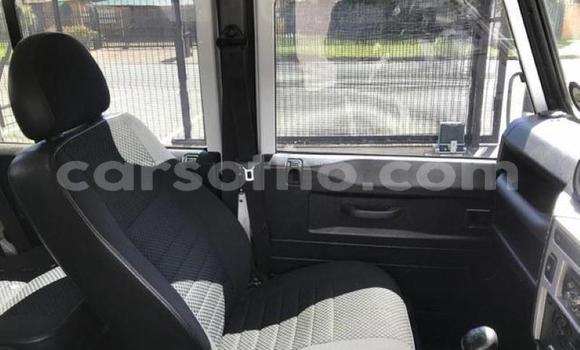 اشتري مستعمل Land Rover Defender White سيارة في Maseru في Maseru اشتري مستعمل Land Rover Defender White سيارة في Maseru في Maseru
