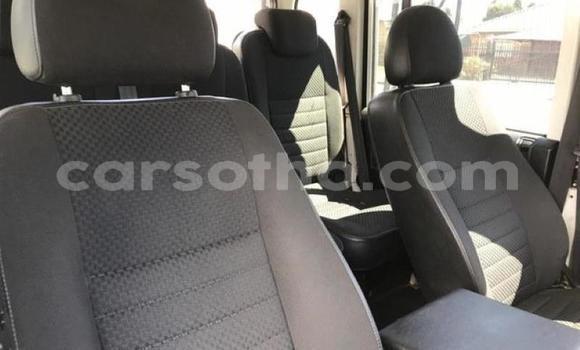 اشتري مستعمل Land Rover Defender White سيارة في Maseru في Maseru اشتري مستعمل Land Rover Defender White سيارة في Maseru في Maseru