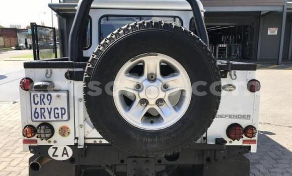 اشتري مستعمل Land Rover Defender White سيارة في Maseru في Maseru اشتري مستعمل Land Rover Defender White سيارة في Maseru في Maseru