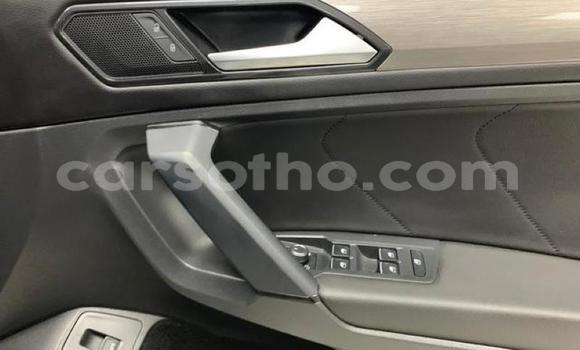 Sayi Na hannu Volkswagen Tiguan White Mota in Maseru a Maseru Sayi Na hannu Volkswagen Tiguan White Mota in Maseru a Maseru