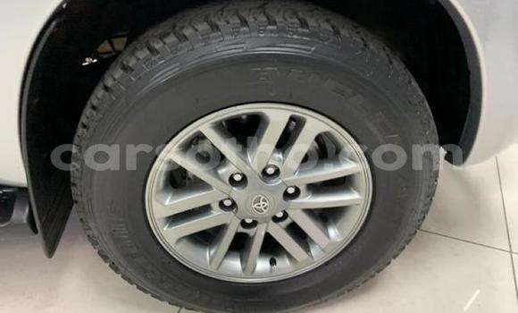 اشتري مستعمل Toyota Hilux Silver سيارة في Maseru في Maseru اشتري مستعمل Toyota Hilux Silver سيارة في Maseru في Maseru