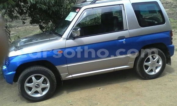 Acheter Occasion Voiture Mitsubishi Pajero Bleu à Maseru, Maseru Acheter Occasion Voiture Mitsubishi Pajero Bleu à Maseru, Maseru