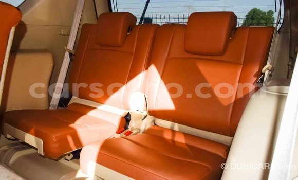 Sayi Imported Toyota Prado White Mota in Import - Dubai a Maseru Sayi Imported Toyota Prado White Mota in Import - Dubai a Maseru