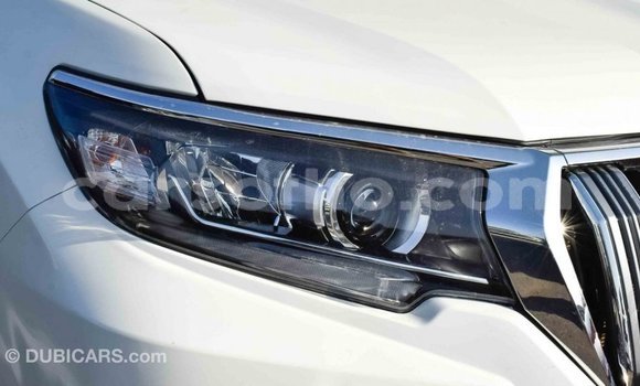 Sayi Imported Toyota Prado White Mota in Import - Dubai a Maseru Sayi Imported Toyota Prado White Mota in Import - Dubai a Maseru