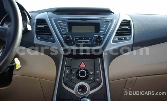 Acheter Import Voiture Hyundai Elantra Rouge à Import - Dubai, Maseru Acheter Import Voiture Hyundai Elantra Rouge à Import - Dubai, Maseru