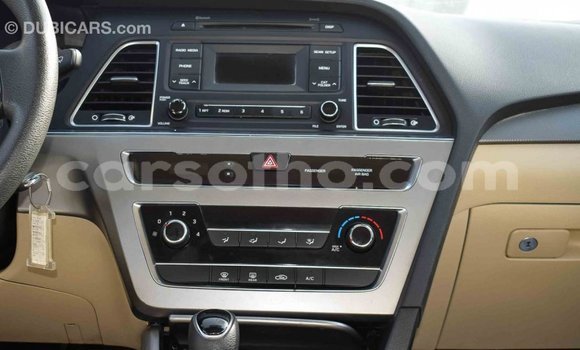 Sayi Imported Hyundai Sonata Brown Mota in Import - Dubai a Maseru Sayi Imported Hyundai Sonata Brown Mota in Import - Dubai a Maseru
