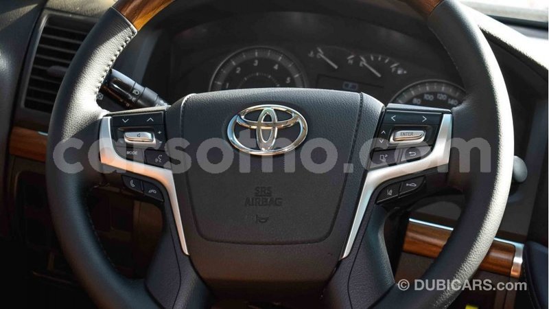 Big with watermark toyota land cruiser maseru import dubai 12292