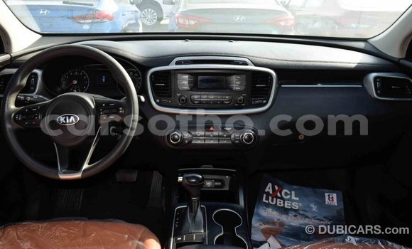 Sayi Imported Kia Sorento Black Mota in Import - Dubai a Maseru Sayi Imported Kia Sorento Black Mota in Import - Dubai a Maseru