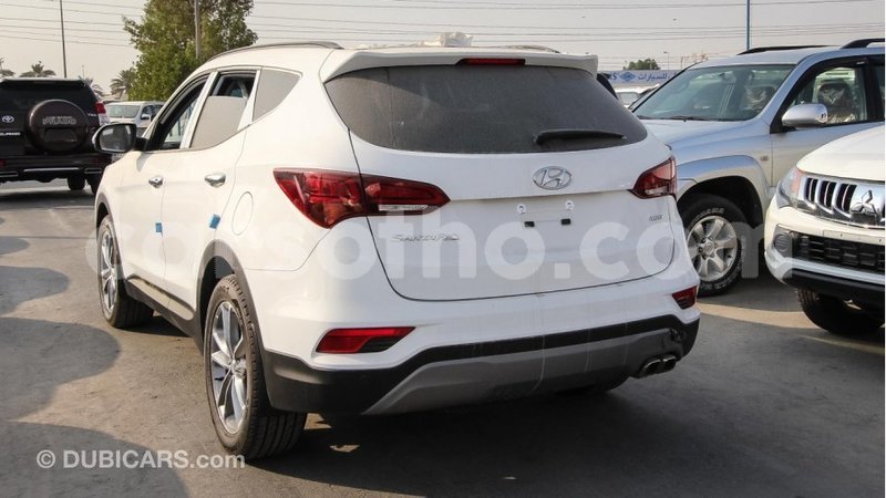 Big with watermark hyundai santa fe maseru import dubai 12296