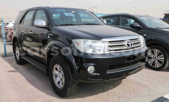 Acheter Import Voiture Toyota Fortuner Noir à Import - Dubai, Maseru Acheter Import Voiture Toyota Fortuner Noir à Import - Dubai, Maseru