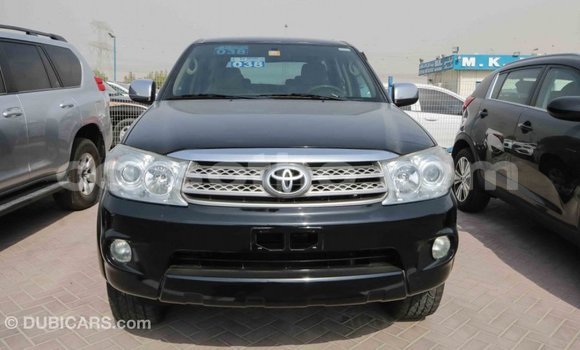 Acheter Import Voiture Toyota Fortuner Noir à Import - Dubai, Maseru Acheter Import Voiture Toyota Fortuner Noir à Import - Dubai, Maseru
