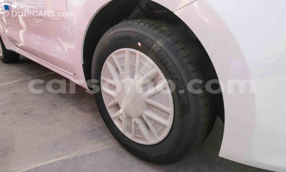 اشتري Imported Kia Rio White سيارة في Import - Dubai في Maseru اشتري Imported Kia Rio White سيارة في Import - Dubai في Maseru