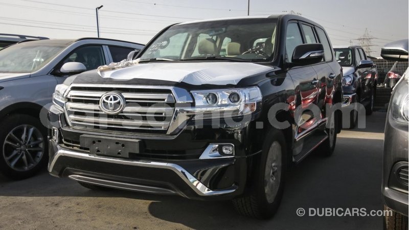 Big with watermark toyota land cruiser maseru import dubai 12305