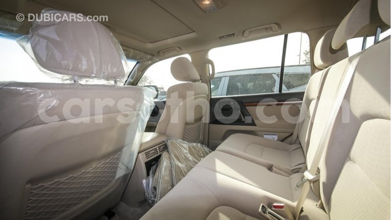 Big with watermark toyota land cruiser maseru import dubai 12305