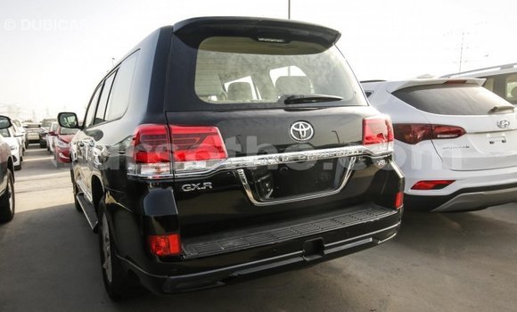 Acheter Import Voiture Toyota Land Cruiser Noir à Import - Dubai, Maseru Acheter Import Voiture Toyota Land Cruiser Noir à Import - Dubai, Maseru