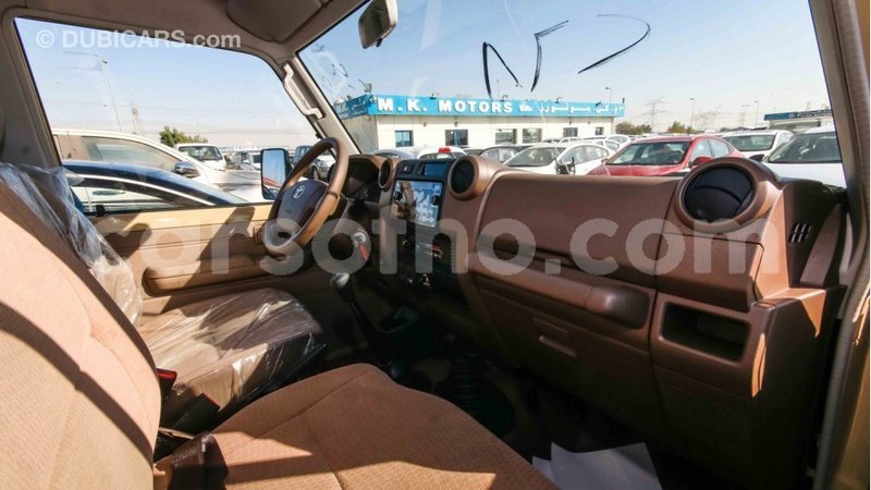 Big with watermark toyota land cruiser maseru import dubai 12308