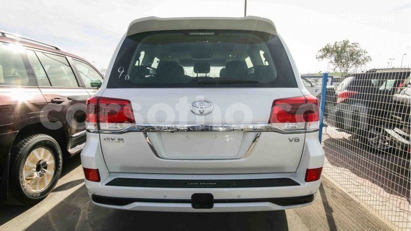 Big with watermark toyota land cruiser maseru import dubai 12312