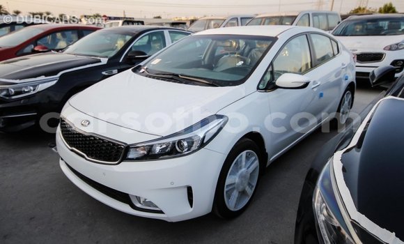 Sayi Imported Kia Cerato White Mota in Import - Dubai a Maseru Sayi Imported Kia Cerato White Mota in Import - Dubai a Maseru