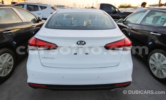 Sayi Imported Kia Cerato White Mota in Import - Dubai a Maseru Sayi Imported Kia Cerato White Mota in Import - Dubai a Maseru