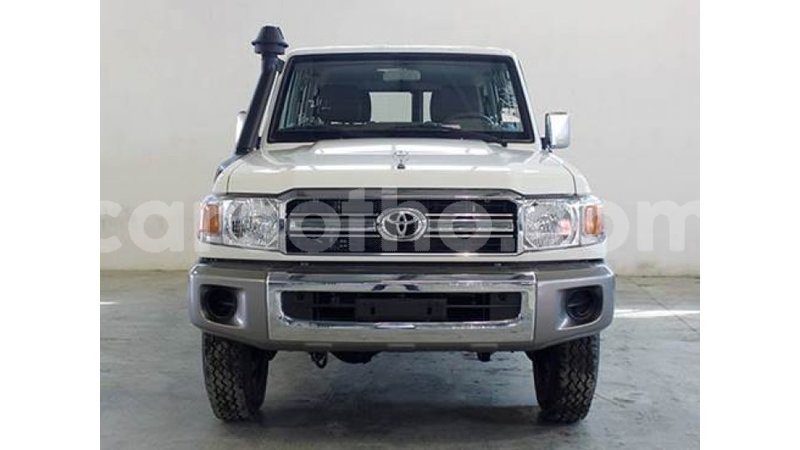 Big with watermark toyota land cruiser maseru import dubai 12318