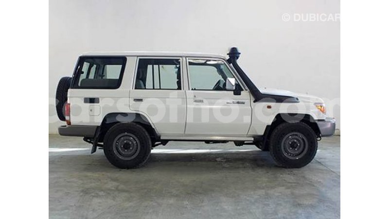 Big with watermark toyota land cruiser maseru import dubai 12318