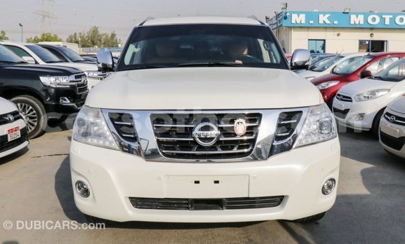 Sayi Imported Nissan Patrol White Mota in Import - Dubai a Maseru Sayi Imported Nissan Patrol White Mota in Import - Dubai a Maseru