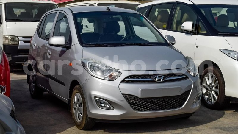 Big with watermark hyundai i10 maseru import dubai 12330