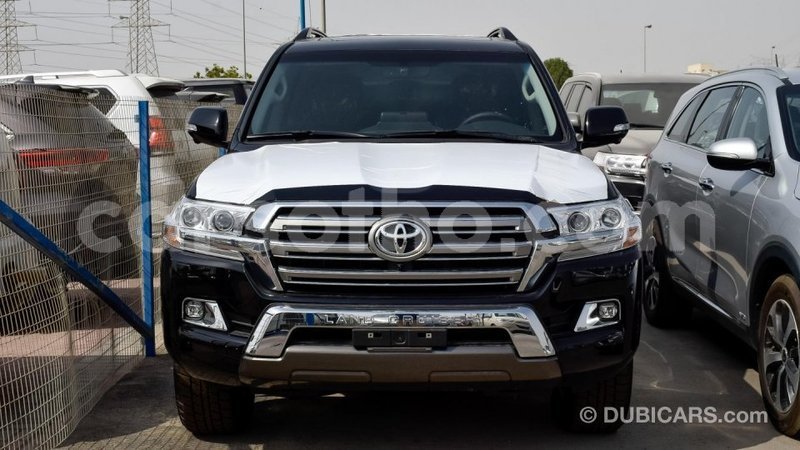 Big with watermark toyota land cruiser maseru import dubai 12333