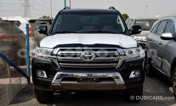 اشتري Imported Toyota Land Cruiser Black سيارة في Import - Dubai في Maseru اشتري Imported Toyota Land Cruiser Black سيارة في Import - Dubai في Maseru
