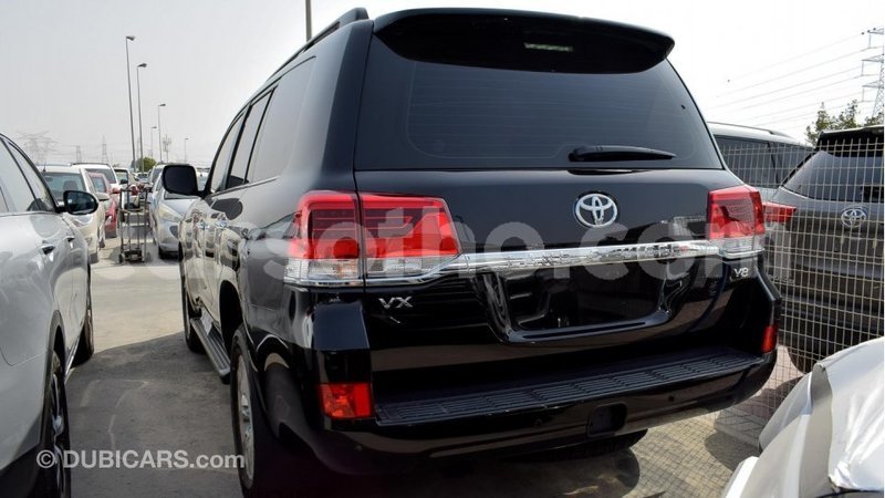 Big with watermark toyota land cruiser maseru import dubai 12333