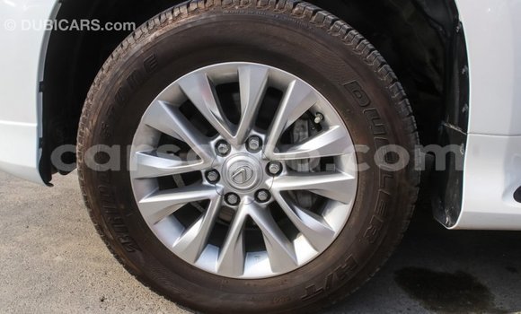 Sayi Imported Lexus GX White Mota in Import - Dubai a Maseru Sayi Imported Lexus GX White Mota in Import - Dubai a Maseru