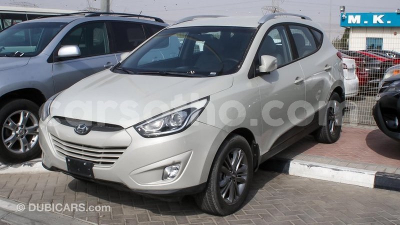 Big with watermark hyundai tucson maseru import dubai 12340