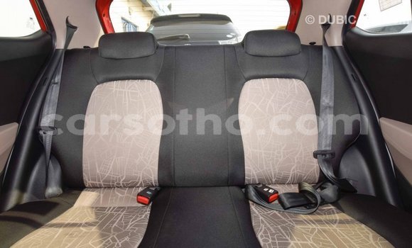 Sayi Imported Hyundai i10 Red Mota in Import - Dubai a Maseru Sayi Imported Hyundai i10 Red Mota in Import - Dubai a Maseru