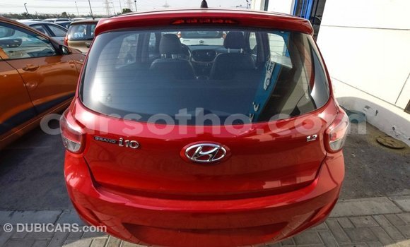 Sayi Imported Hyundai i10 Red Mota in Import - Dubai a Maseru Sayi Imported Hyundai i10 Red Mota in Import - Dubai a Maseru