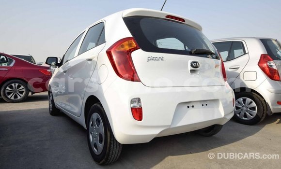 Acheter Import Voiture Kia Picanto Blanc à Import - Dubai, Maseru Acheter Import Voiture Kia Picanto Blanc à Import - Dubai, Maseru