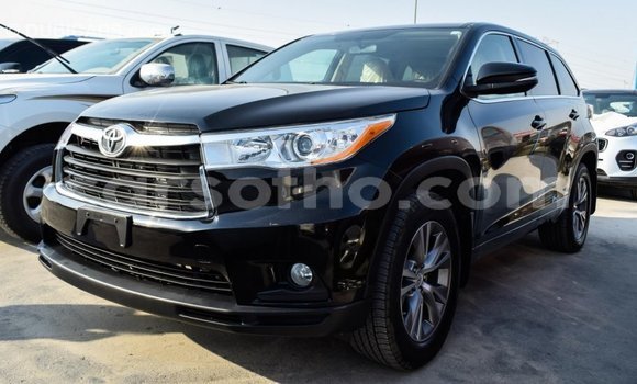 Sayi Imported Toyota Highlander Black Mota in Import - Dubai a Maseru Sayi Imported Toyota Highlander Black Mota in Import - Dubai a Maseru