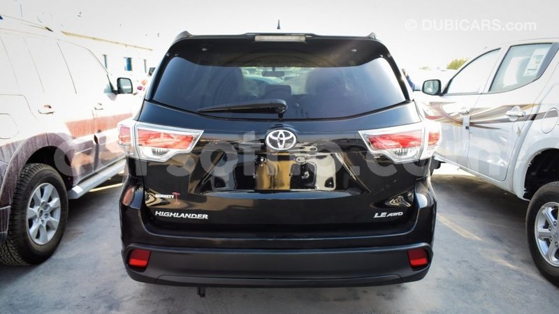 Big with watermark toyota highlander maseru import dubai 12353