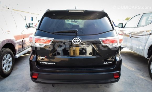 Sayi Imported Toyota Highlander Black Mota in Import - Dubai a Maseru Sayi Imported Toyota Highlander Black Mota in Import - Dubai a Maseru