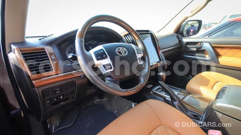 Big with watermark toyota land cruiser maseru import dubai 12357