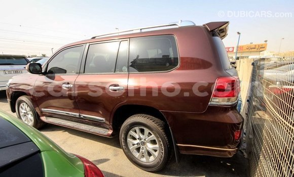 Sayi Imported Toyota Land Cruiser Brown Mota in Import - Dubai a Maseru Sayi Imported Toyota Land Cruiser Brown Mota in Import - Dubai a Maseru
