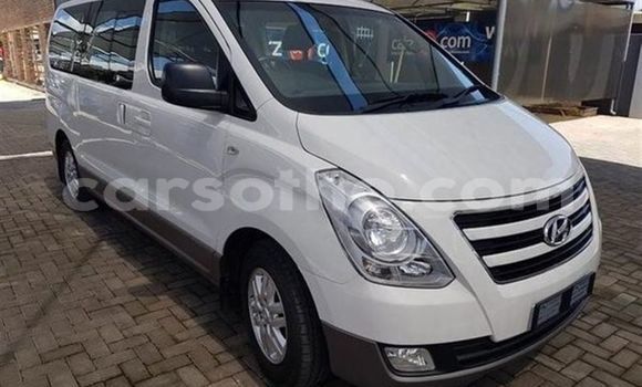 اشتري مستعمل Hyundai H1 White سيارة في Import - Dubai في Maseru اشتري مستعمل Hyundai H1 White سيارة في Import - Dubai في Maseru